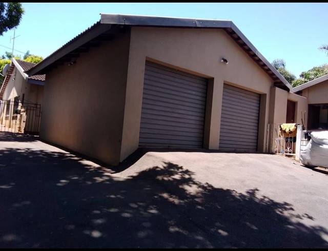 7 BEDROOM HOUSE FOR SALE IN GLEN ANIL